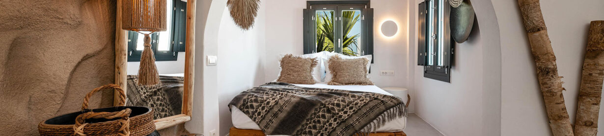 hotel-images_0005_Sandaya-Luxury-Suites-Naousa-Exterior